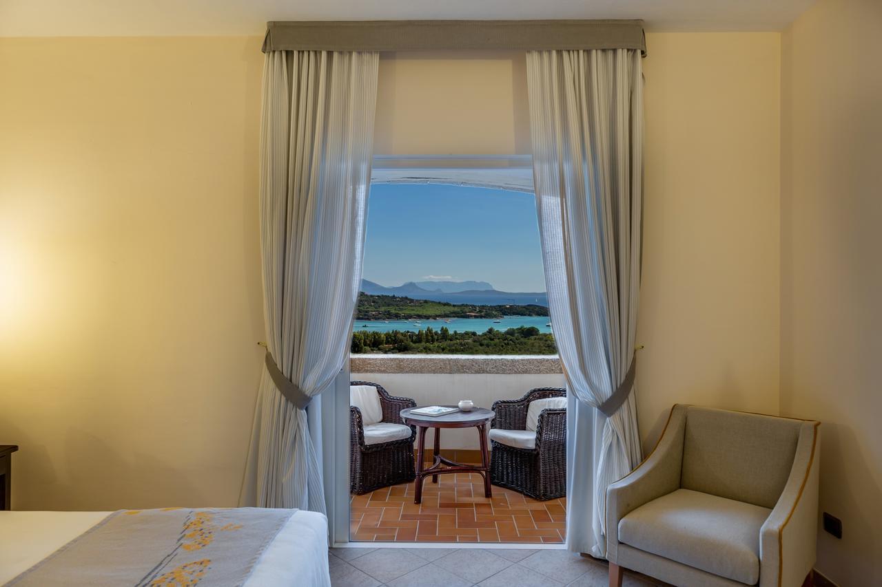 Petra Bianca Hotel Porto Cervo Exterior photo